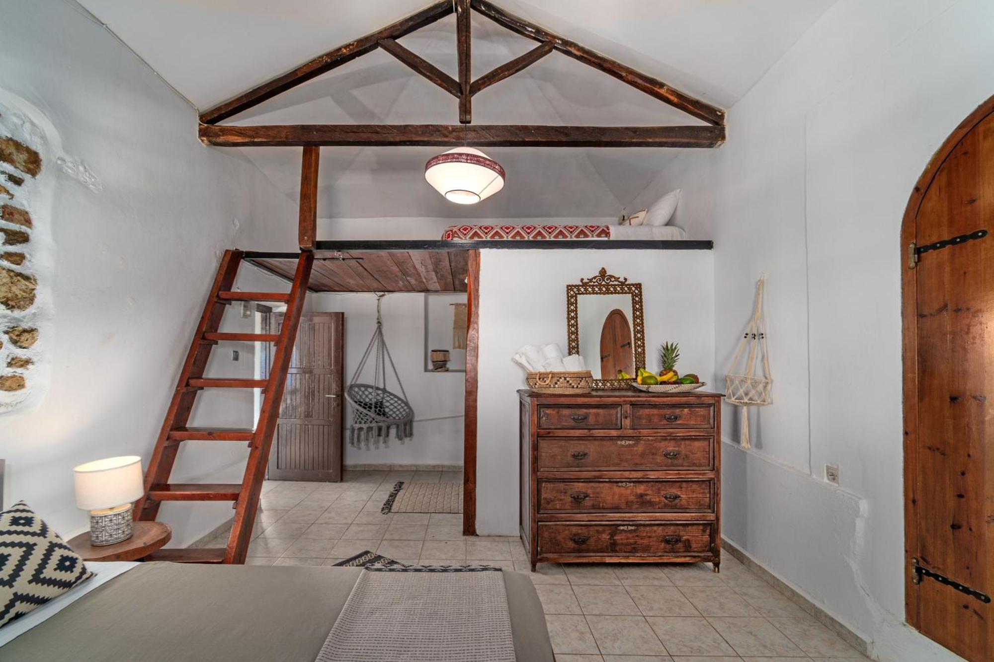 Azul Boutique Home メガリ・アモス エクステリア 写真